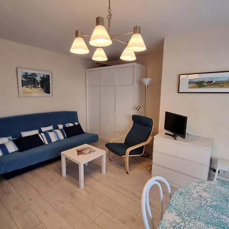 Apartament Charming With Balcony In Cabourg